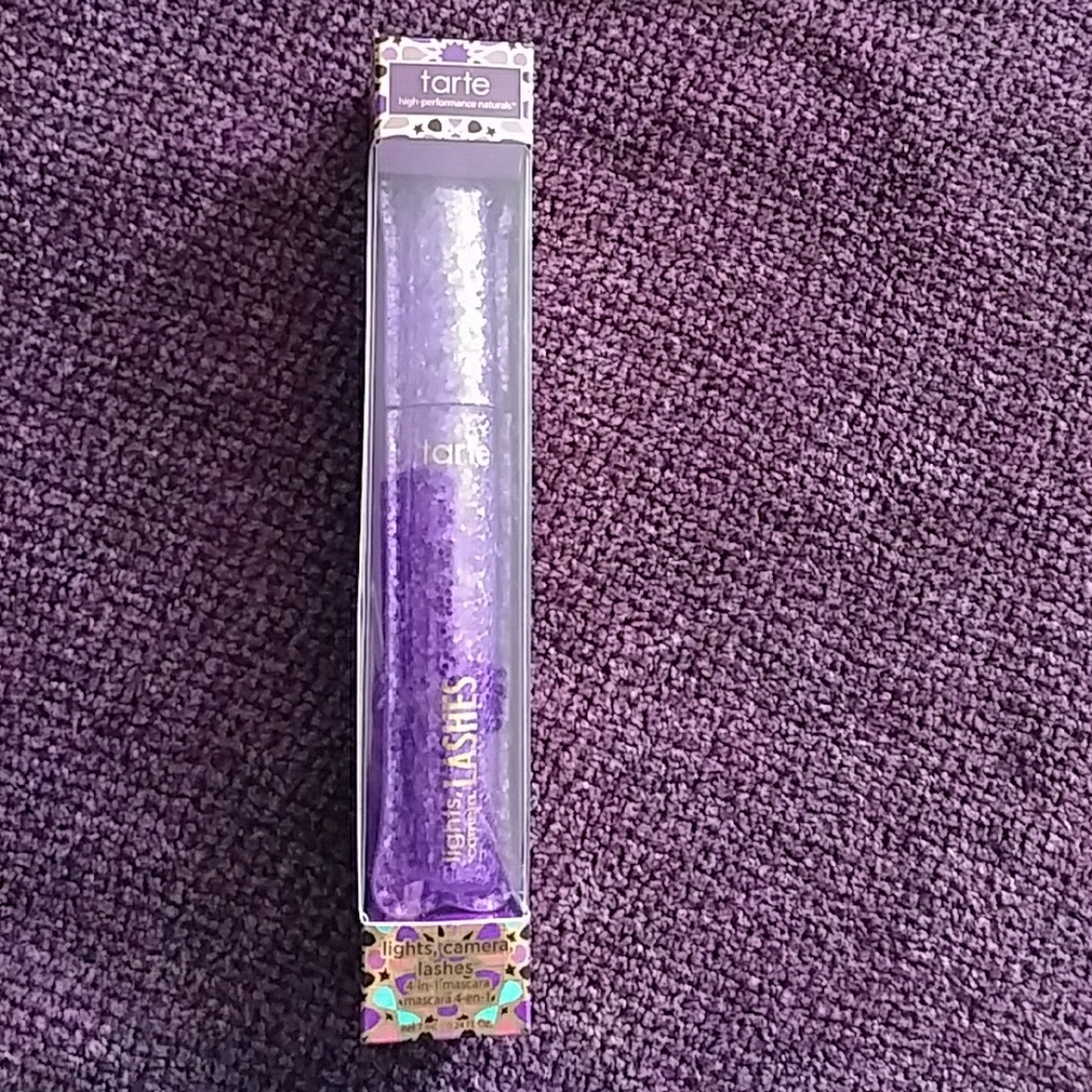 🚫SOLD🚫Limited edition purple lights camera l